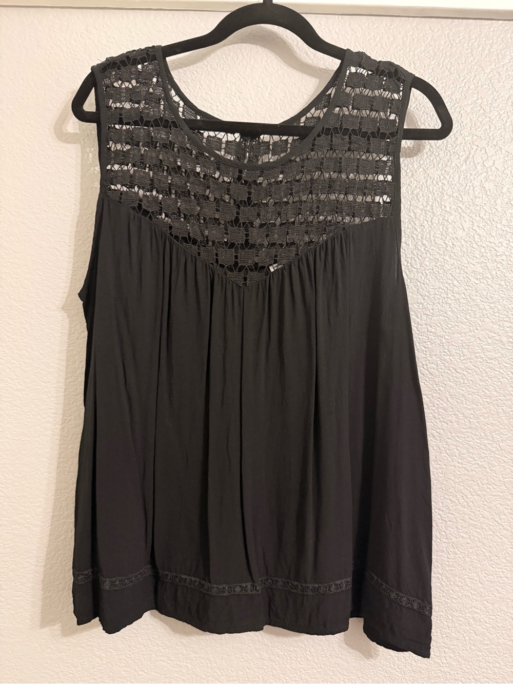 Old Navy Black Crochet Yoke Tank with Button Down Back